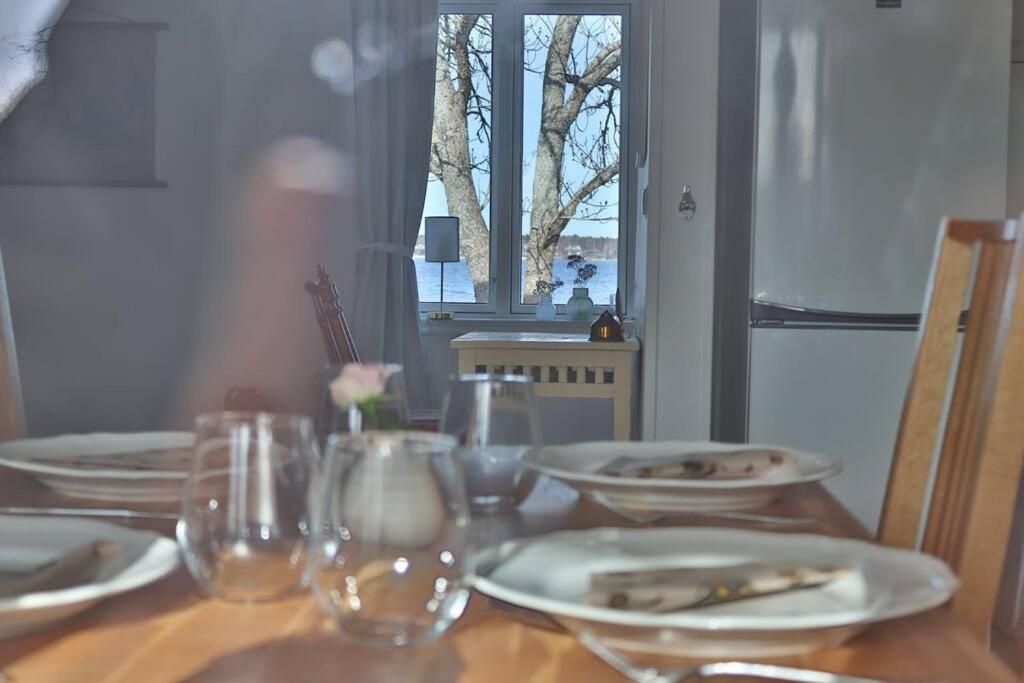 Captivating Harbor View Suite Östhammar Exterior foto